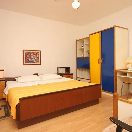 Apartment With Wifi Pomer, - 7294 Medulin
