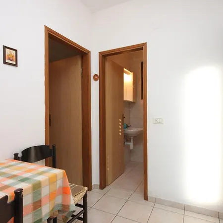 With Wifi Pomer, - 7294 Apartment Medulin