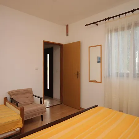 Apartment With Wifi Pomer, - 7294 Medulin